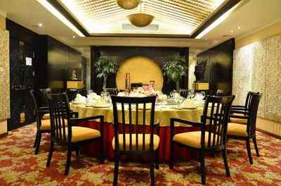 北京東方銀尊酒樓刷招行卡滿300減100