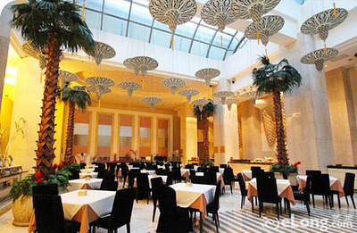 都市身心綠洲 摩力圣匯溫泉會館超值單人體驗